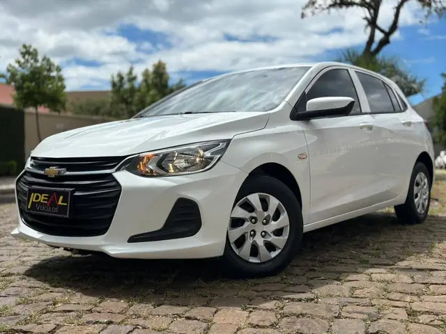 Carro Chevrolet Onix 2021 1.0 (Flex)