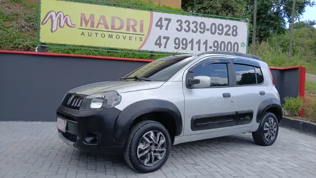 Carro Fiat Uno 2012 Way Celeb. 1.0 8V (Flex) 4p