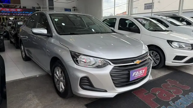 Carro Chevrolet Onix Plus 2023 LT 1.0 Turbo (Aut.)