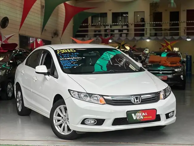 Carro Honda Civic 2016 LXS 1.8 i-VTEC (Flex)
