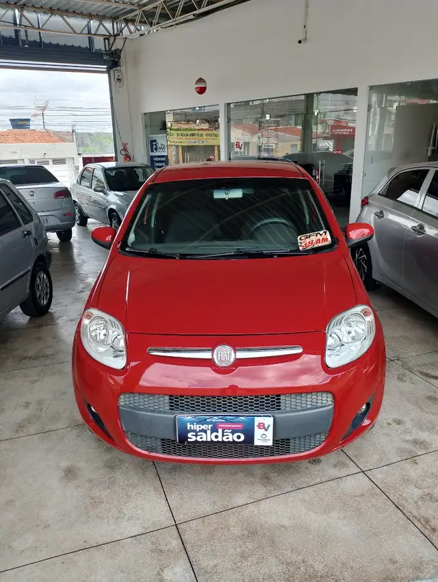 Carro Fiat Palio 2013 Attractive 1.4 8V (Flex)