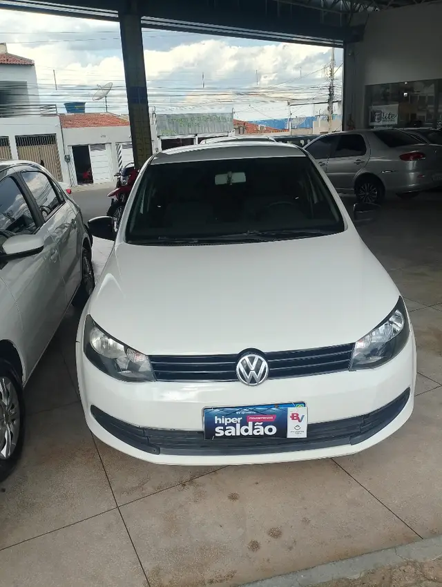 Carro Volkswagen Voyage 2013 1.6 VHT City (Flex)
