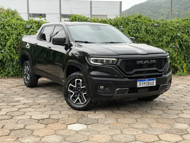 Carro Ram Rampage 2024 Rebel 2.0 Turbo