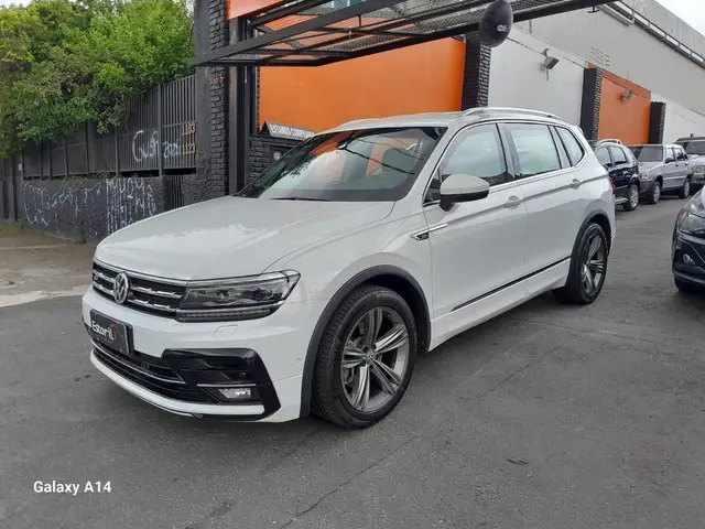 Carro Volkswagen Tiguan 2020 1.4 250 TSI Allspace Comfortline