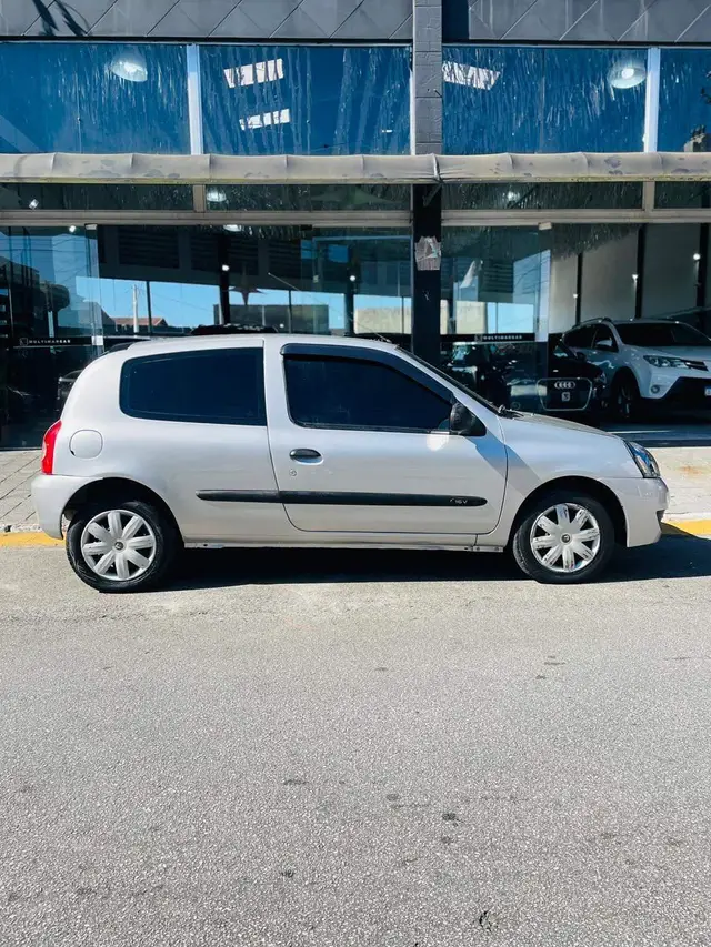 Carro Renault Clio 2012 1.0 16V (flex) 2p