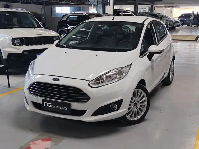 Carro Ford New Fiesta Hatch 2017 New Fiesta Titanium 1.6 16V PowerShift