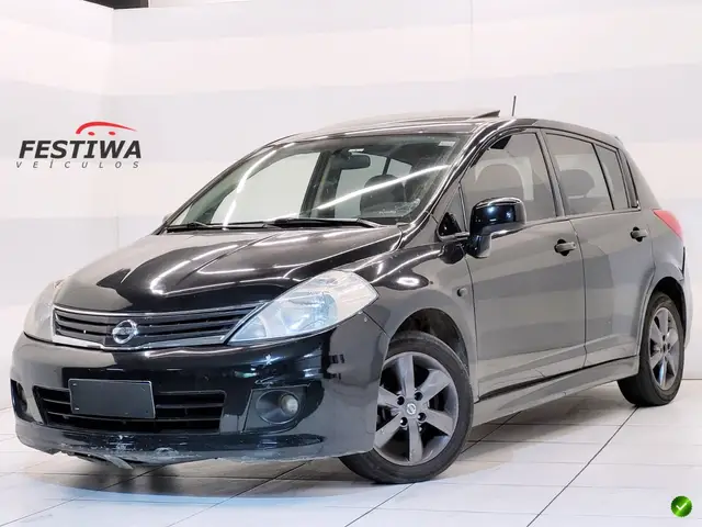 Carro Nissan Tiida 2013 SL 1.8 (flex)