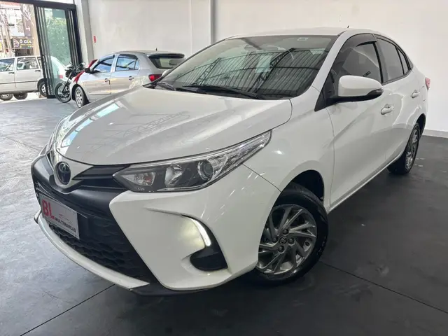Carro Toyota Yaris Sedan 2023 XS 1.5 (Flex) (Aut)