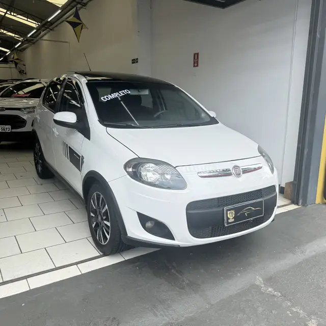 Carro Fiat Palio 2014 Sporting 1.6 16V (Flex)