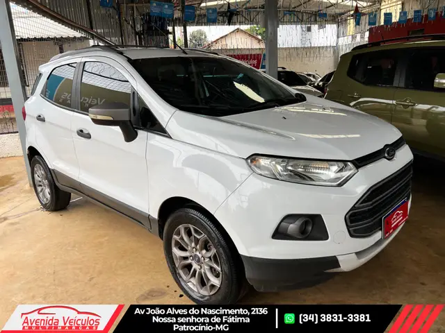 Carro Ford EcoSport 2015 Ecosport Freestyle Powershift 2.0 16V (Flex)