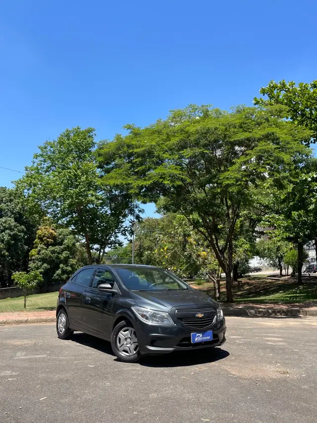 Carro Chevrolet Onix 2018 1.0 Joy SPE/4