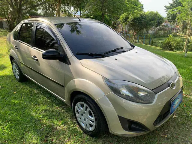 Carro Ford Fiesta Sedan 2011 1.6 (Flex)