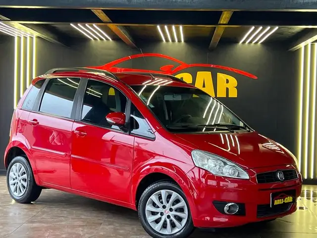 Carro Fiat Idea 2013 Attractive 1.4 8V (Flex)