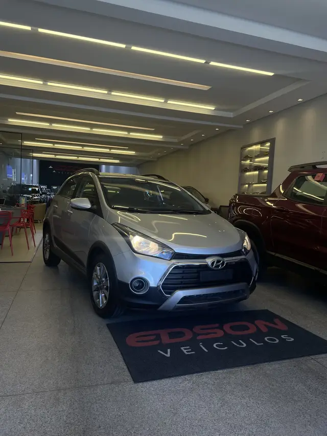 Carro Hyundai HB20X 2017 Style 1.6 Flex 16V Aut.