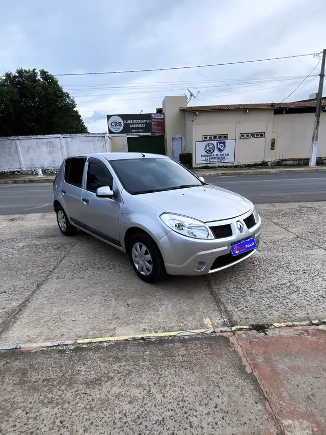 Carro Renault Sandero 2011 Expression 1.0 16V (flex)