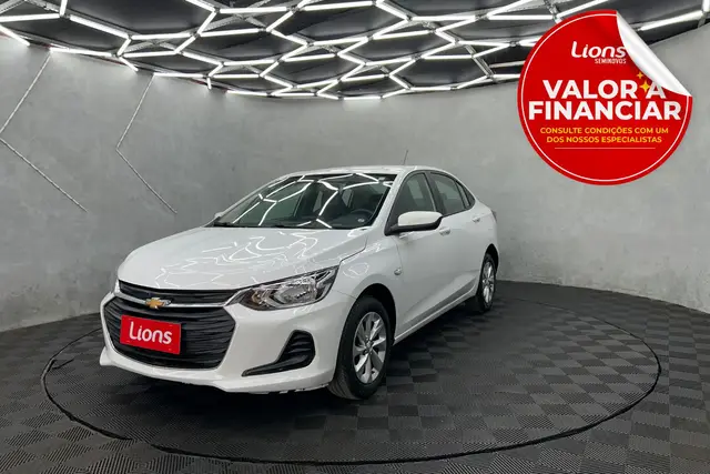 Carro Chevrolet Onix Plus 2023 LT 1.0