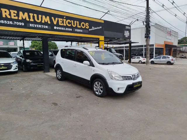 Carro Nissan Livina 2014 X-Gear SL 1.8 16V (flex) (aut)