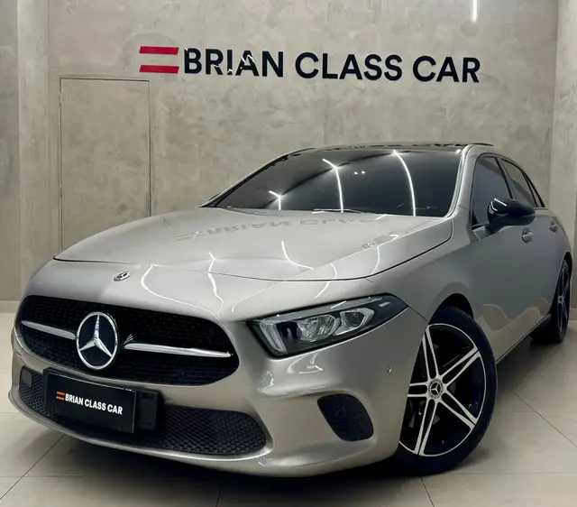 Carro Mercedes-Benz Classe A  2019 250 2.0 TB Sport Aut.