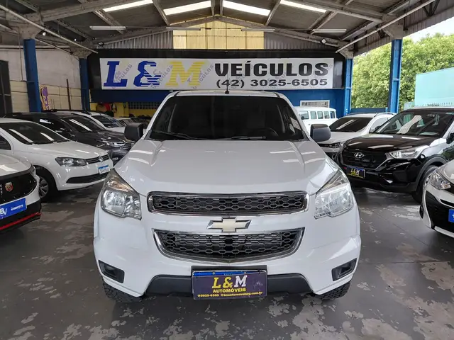 Carro Chevrolet S10 Cabine Dupla 2015 S10 LS 2.4 4x2 (Cab Dupla) (Flex)