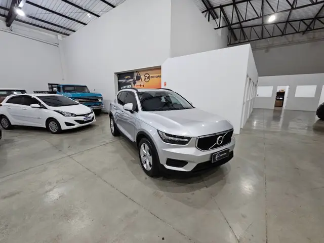 Carro Volvo XC40 2019 2.0 T4 GASOLINA GEARTRONIC