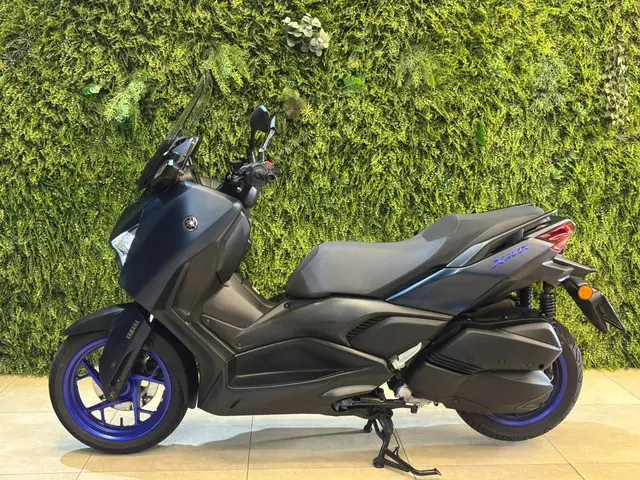 Moto Yamaha XMax 2025 250 Connected