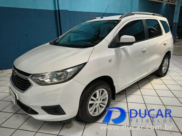 Carro Chevrolet Spin 2023 LT 1.8 (Aut.)