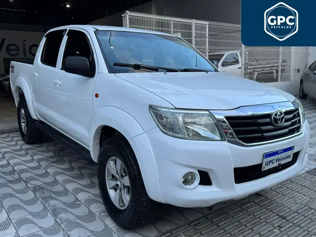 Carro Toyota Hilux Cabine Dupla 2012 Hilux STD 4x4 2.5 (cab. dupla)