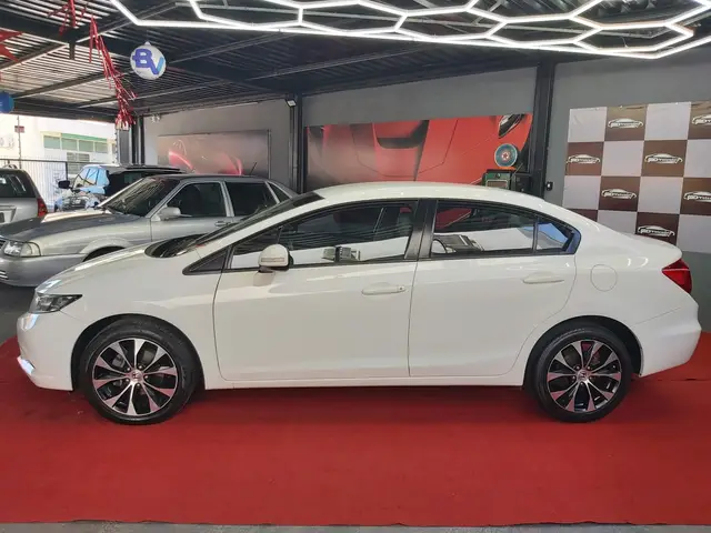 Carro Honda Civic 2016 LXR 2.0 i-VTEC (Aut) (Flex)