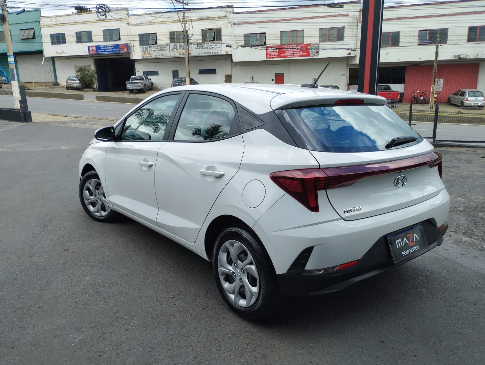 Hyundai-HB20-Comfort Plus 1.0 (Mec.)