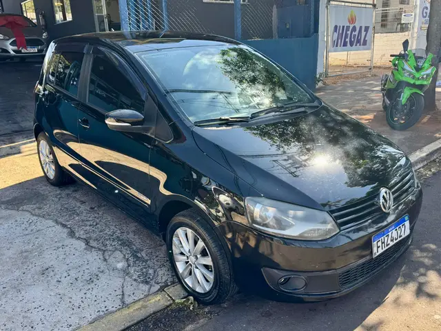 Carro Volkswagen Fox 2013 1.6 VHT Prime I-Motion (Flex)