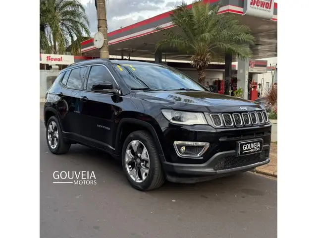 Carro Jeep Compass 2017 2.0 Limited (Aut) (Flex)