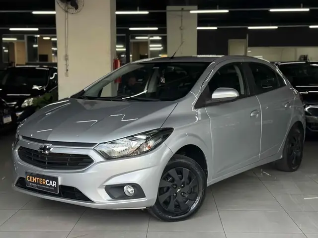 Carro Chevrolet Onix 2018 1.0 LT SPE/4