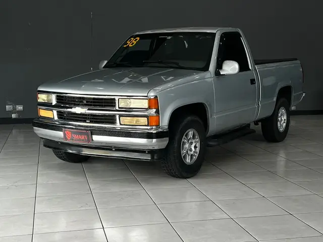 Carro Chevrolet Silverado 1998 DLX 4.1