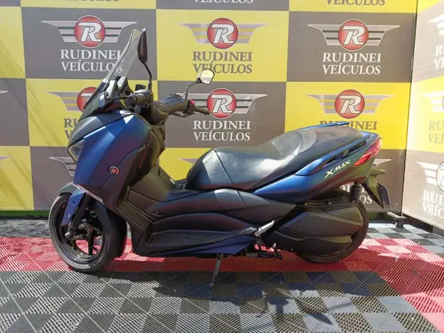 Moto Yamaha XMax 2021 250 (ABS)