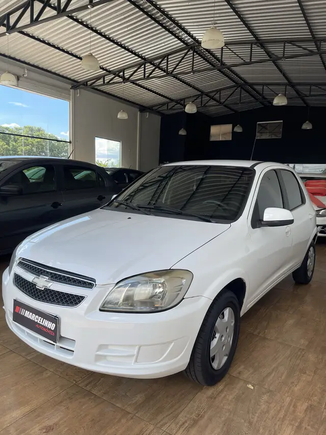 Carro Chevrolet Celta 2014 LT 1.0 (Flex)