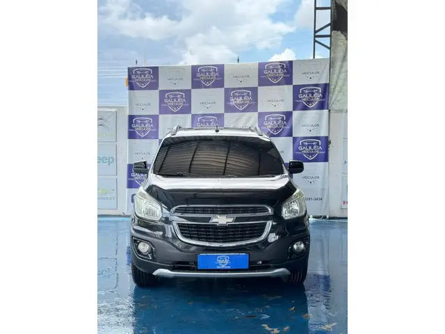 Carro Chevrolet Spin 2016 Activ 1.8 (Flex) (Aut)
