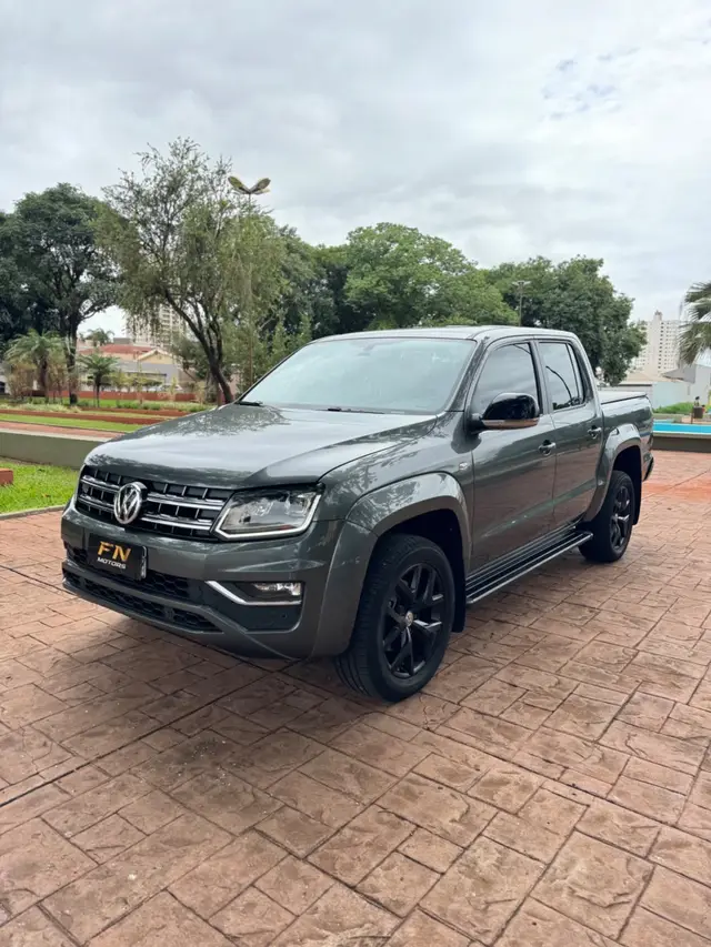 Carro Volkswagen Amarok 2022 Highline 3.0 CD 4x4 TDi (Aut)