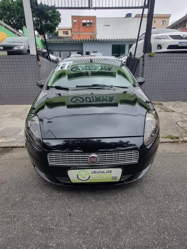 Carro Fiat Punto 2011 Attractive 1.4 (Flex)