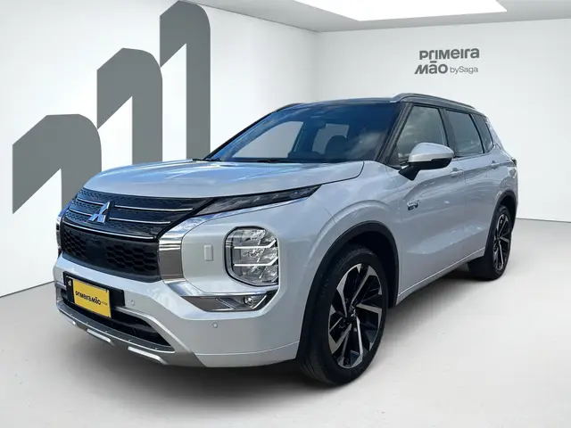 Carro Mitsubishi Outlander 2026 Signature PHEV