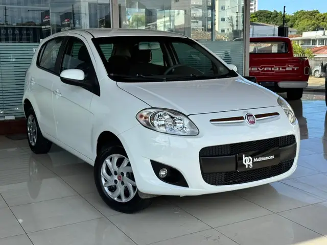 Carro Fiat Palio 2014 Attractive 1.4 8V (Flex)