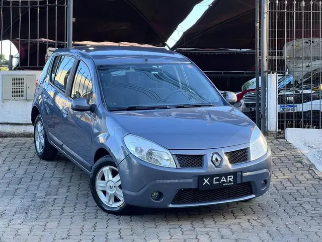 Carro Renault Sandero 2010 Privilège 1.6 8V Hi-Torque (flex)