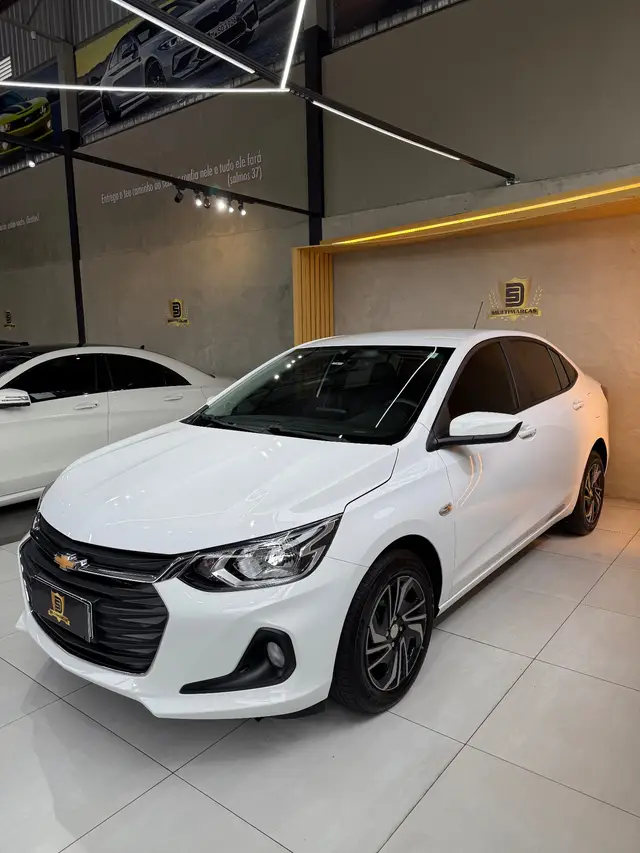 Carro Chevrolet Onix 2024 LT 1.0