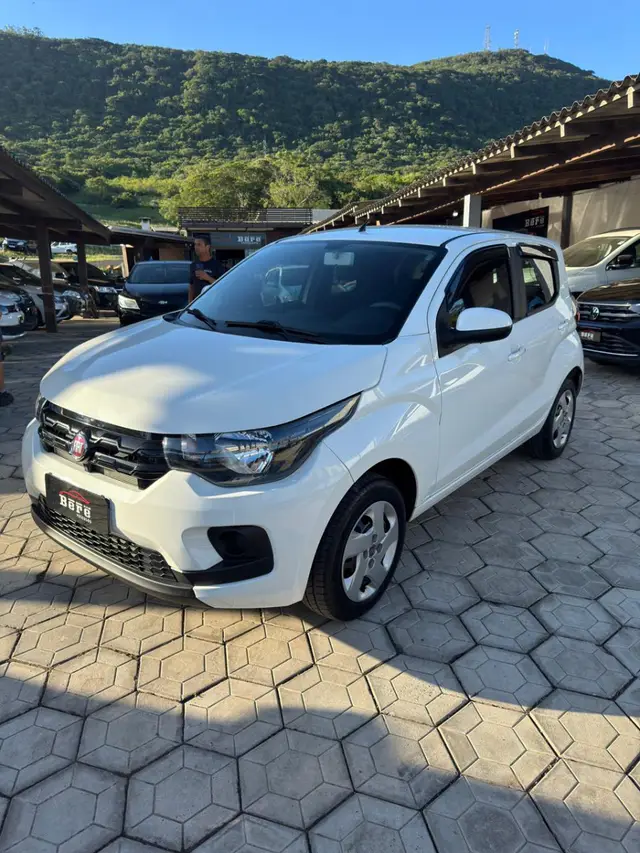 Carro Fiat Mobi 2019 FireFly Drive 1.0 (Flex)