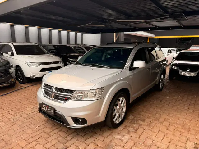 Carro Dodge Journey 2013 RT 3.6 (aut)