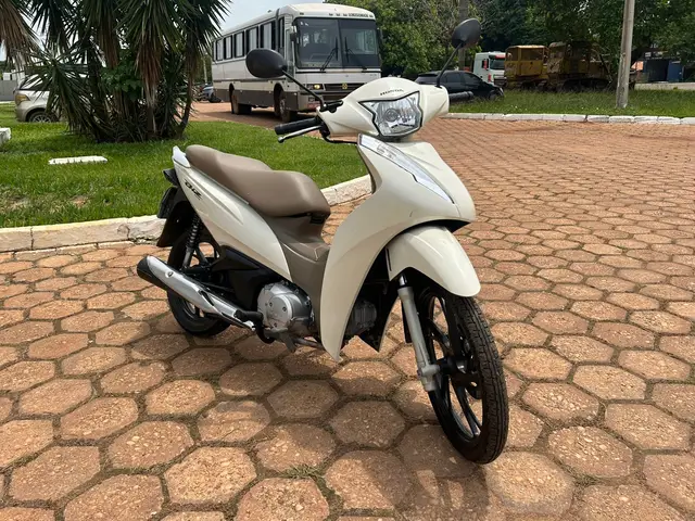 Moto Honda Biz 125 2021 ES