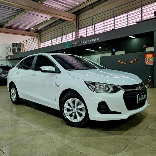 Carro Chevrolet Onix Plus 2023 LT 1.0 Turbo (Aut.)