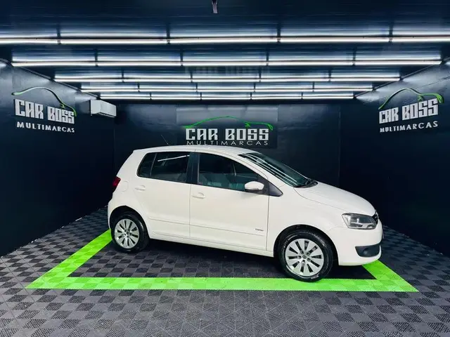 Carro Volkswagen Fox 2013 1.6 VHT (Flex)
