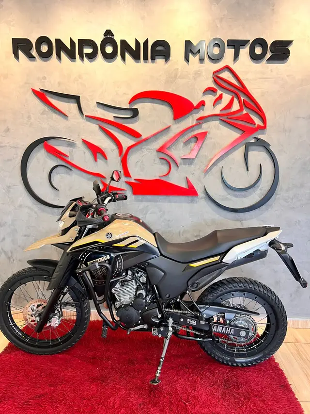 Moto Yamaha XTZ 250 Lander 2023 ABS