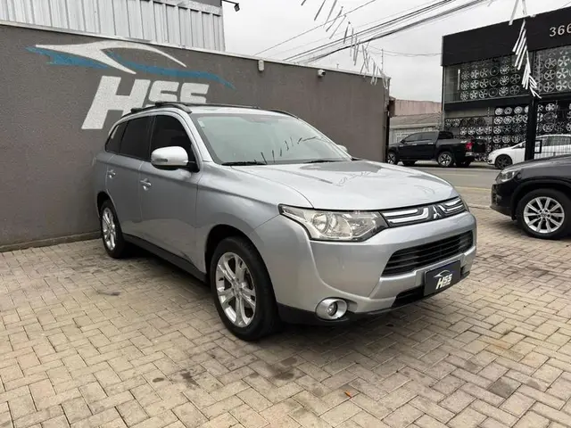 Carro Mitsubishi Outlander 2014 2.0 16V CVT