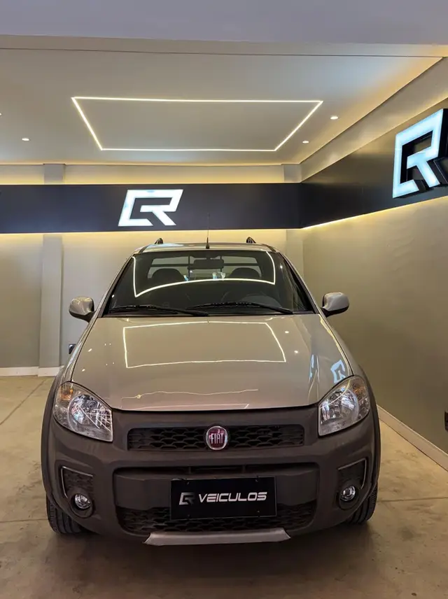 Carro Fiat Strada 2019 Freedom 1.4 CD (Flex)